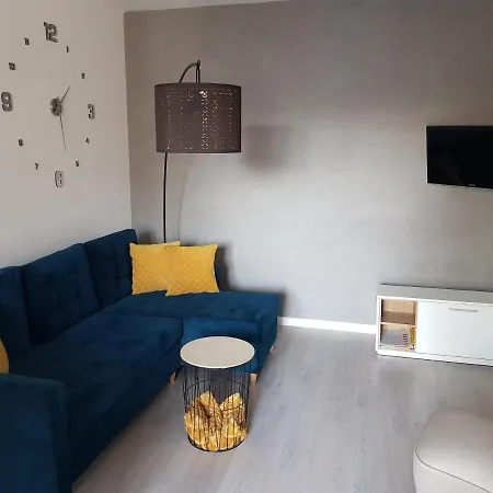 Apartment Apartament White *