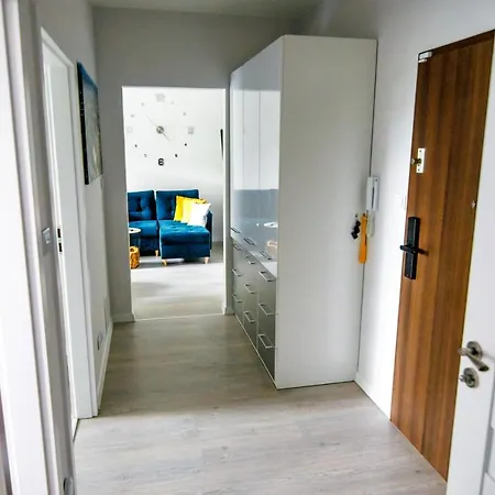 Apartment Apartament White *